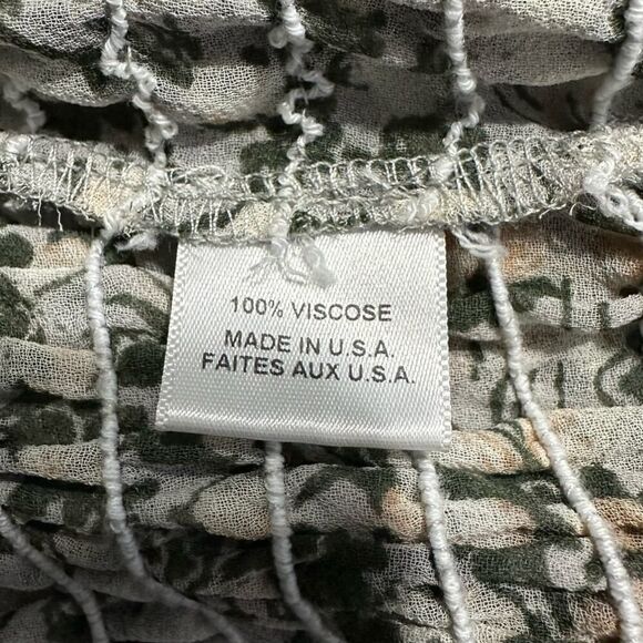 MISA Los Angeles Helaine Floral Top Women's XS Beige Green Long Tiered Sleeve - Picture 8 of 11